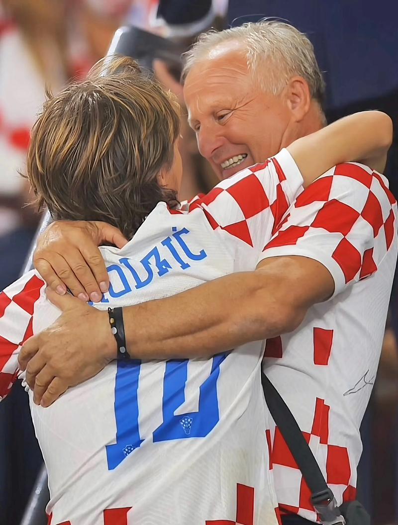 空洞骑士丝之歌新更新上线 民间汉化转正了