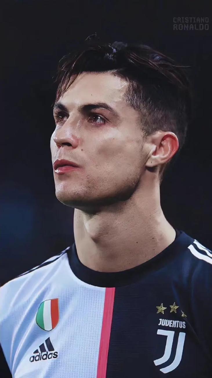 太阳报：曼联新星海文租下了弗格森之前在柴郡的豪宅