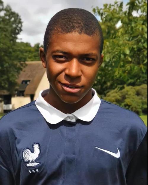 《第五人格》第十九赛季·精华2今日开启